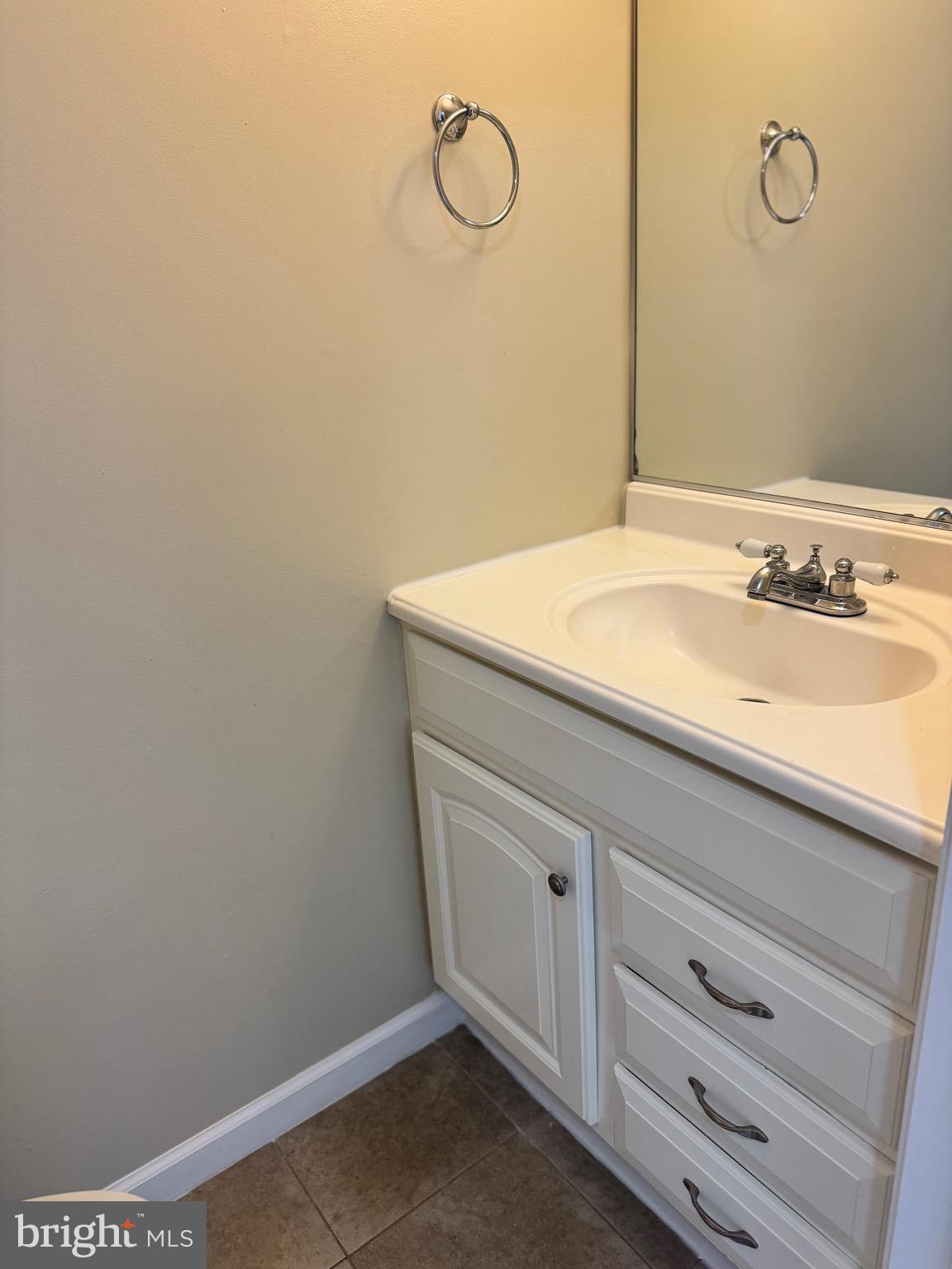 THOUSAND OAKS - Residential Lease