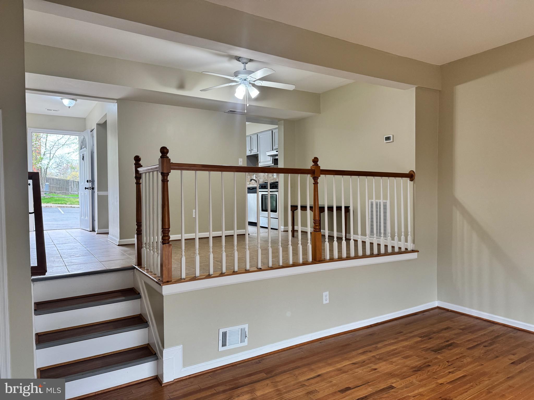 THOUSAND OAKS - Residential Lease