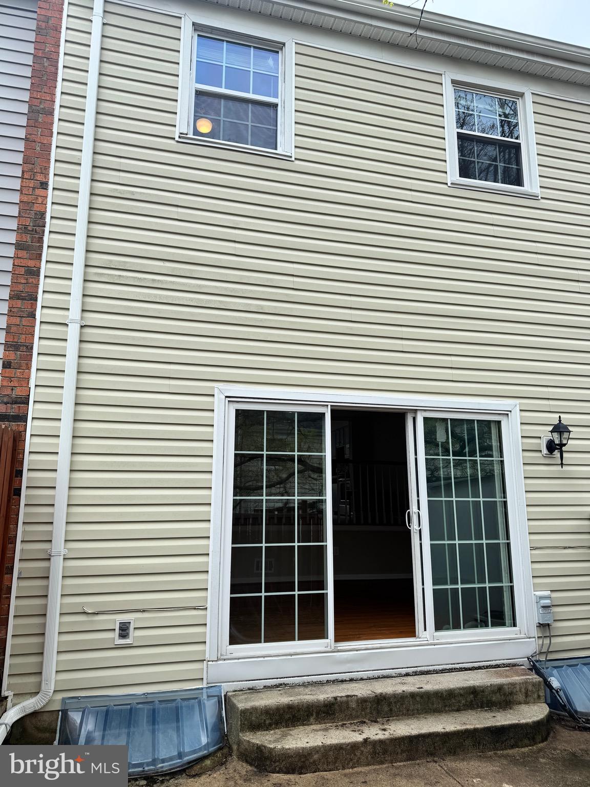 THOUSAND OAKS - Residential Lease