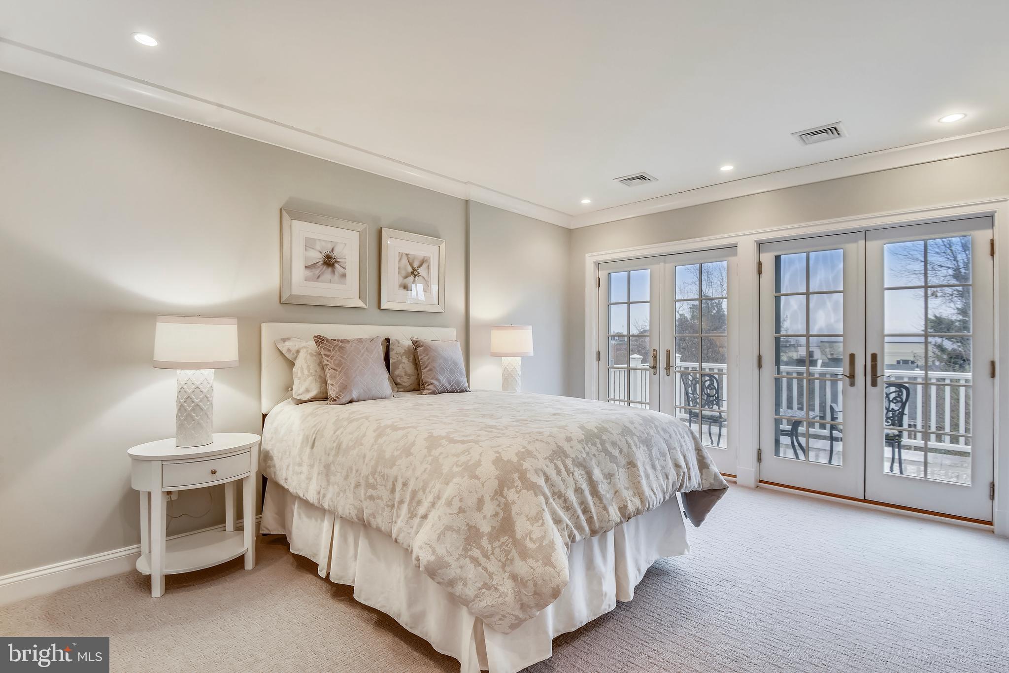 OLD TOWN - Residential