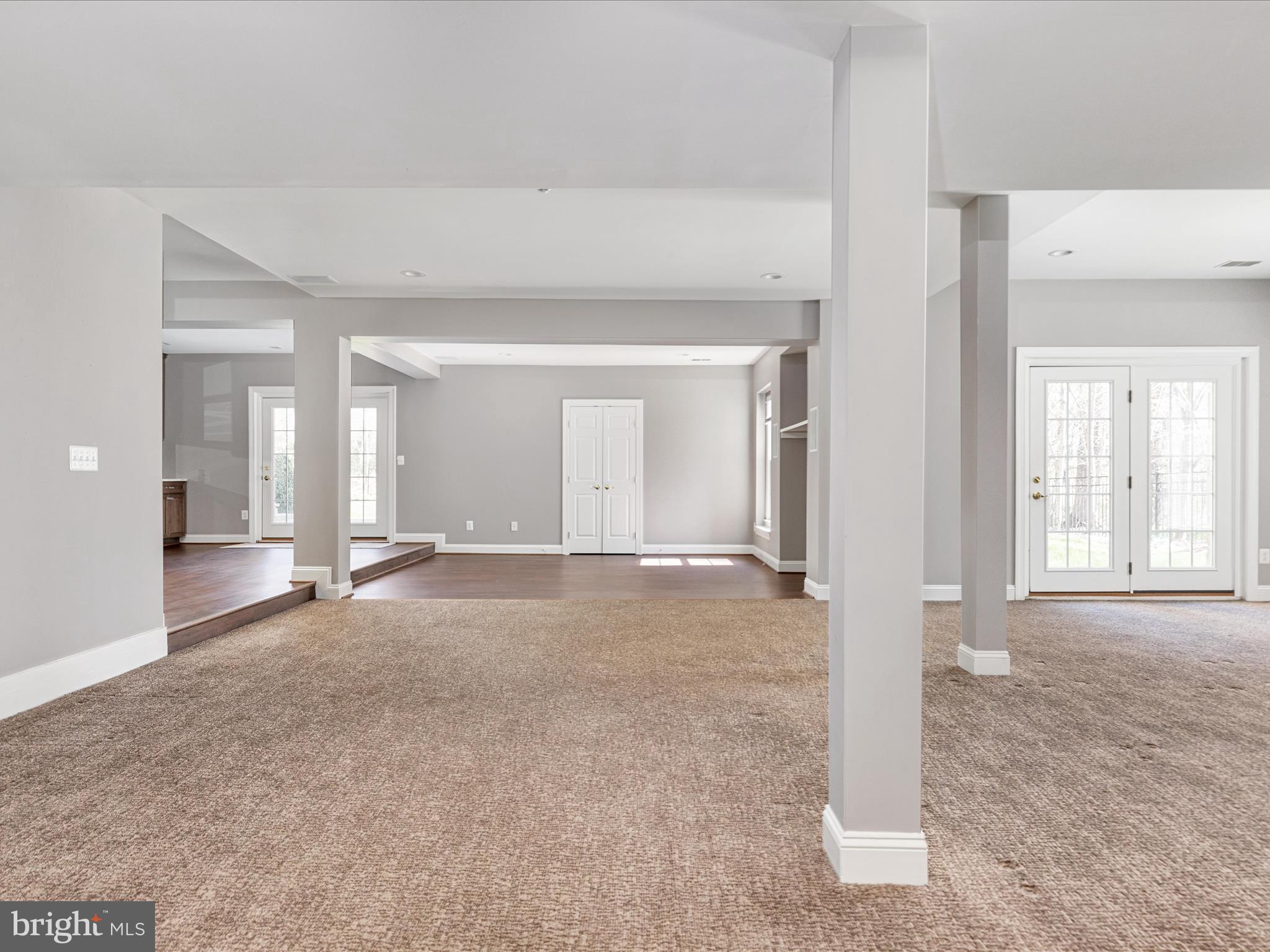 FOX RUN - Residential