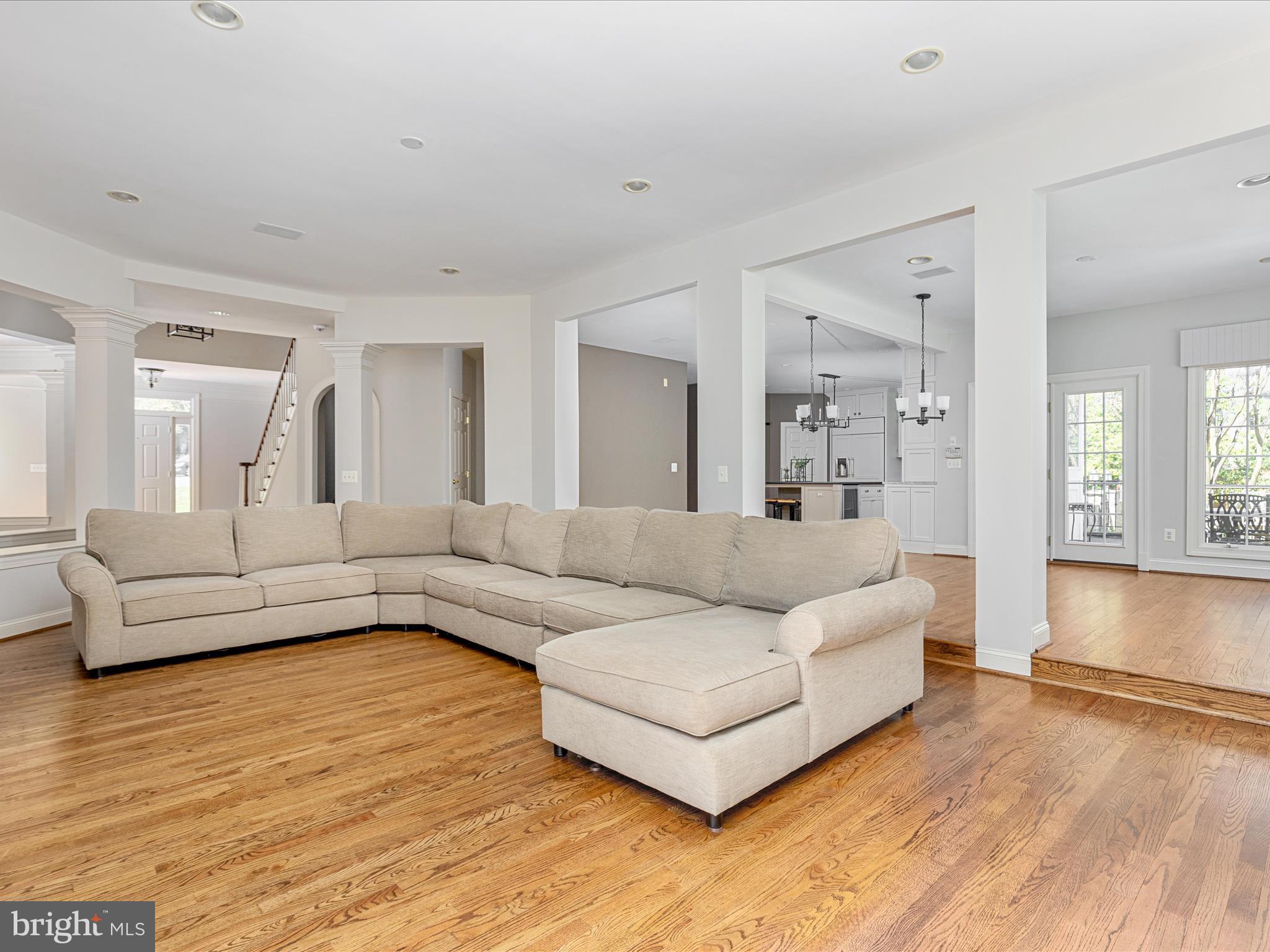 FOX RUN - Residential