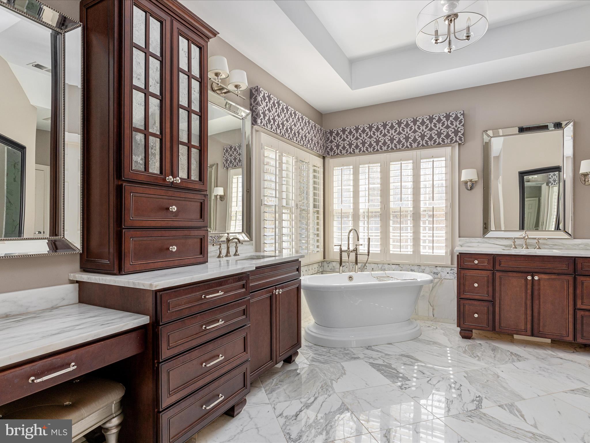 FOX RUN - Residential