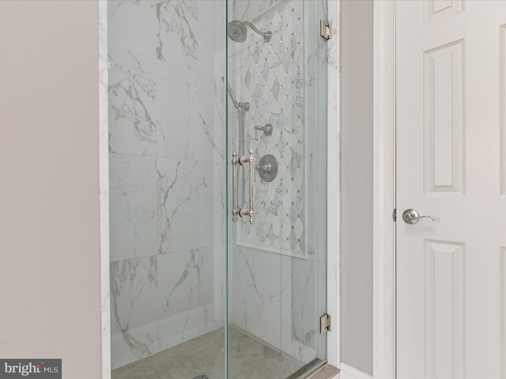 FOX RUN - Residential