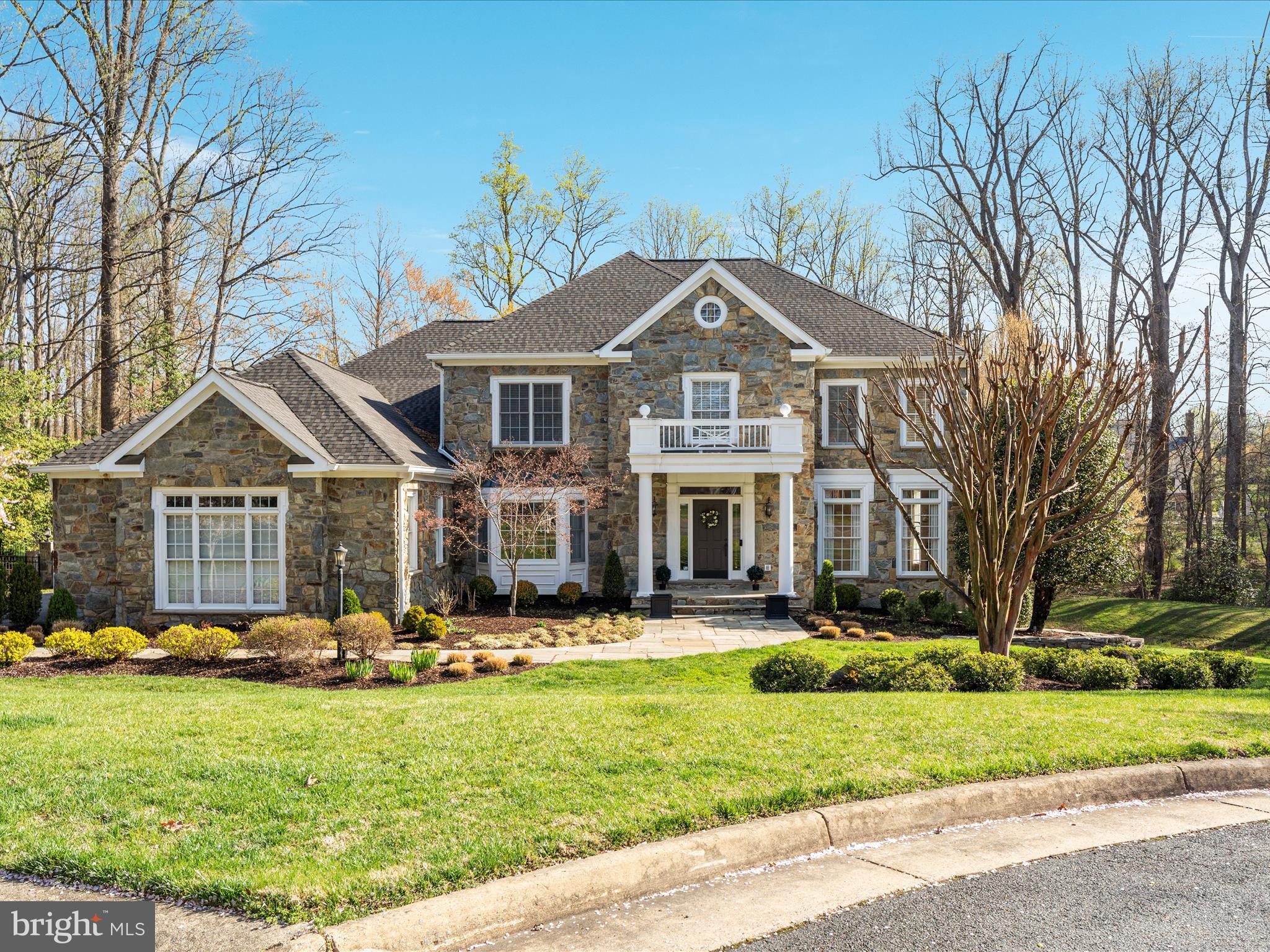 FOX RUN - Residential