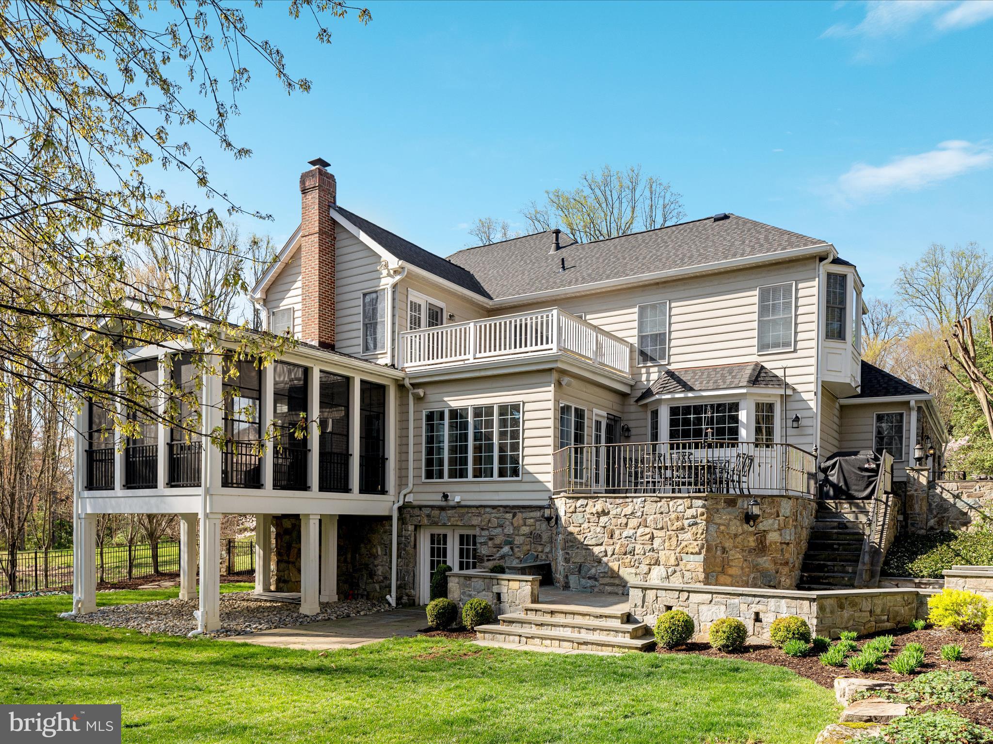 FOX RUN - Residential