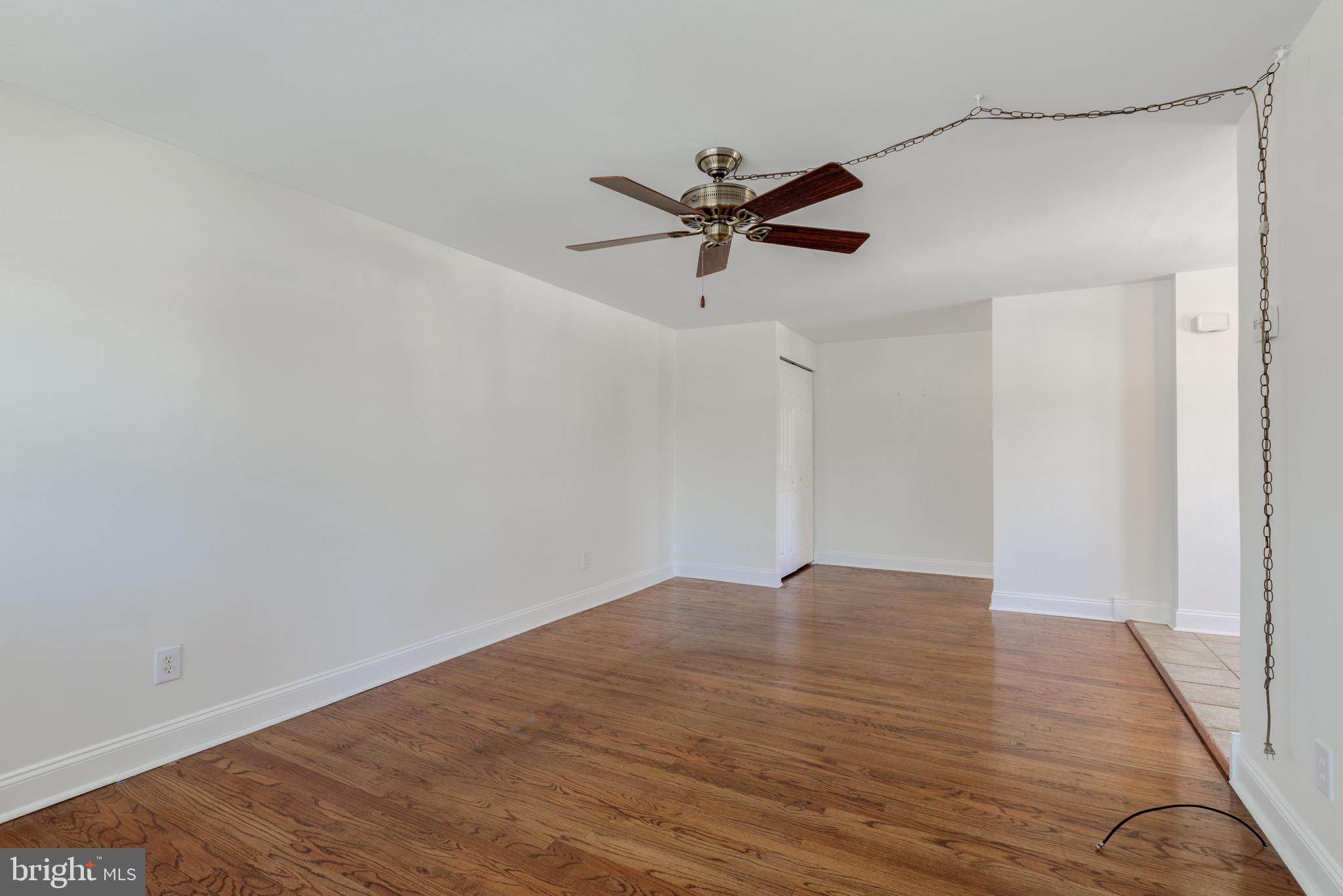 5448 HERMIT TERRACE 1ST FLOOR