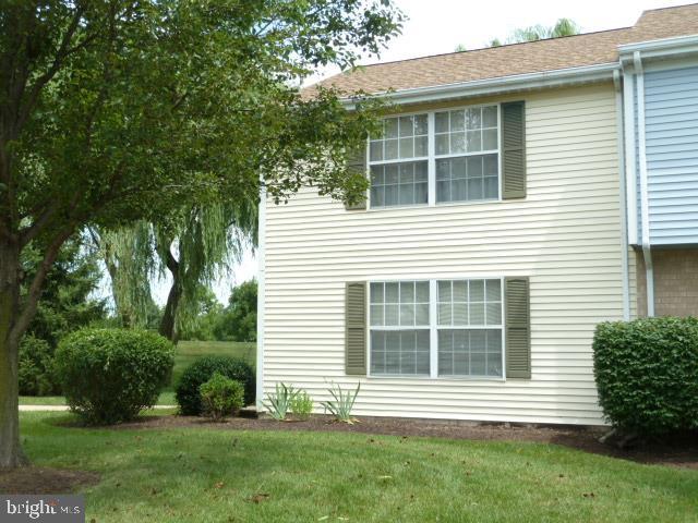 LEXINGTON WOODS - Residential