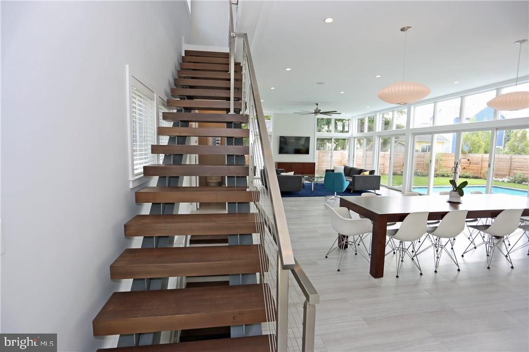 NORTH REHOBOTH - Residential