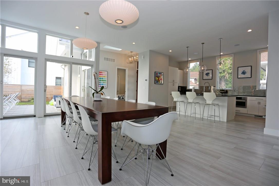 NORTH REHOBOTH - Residential