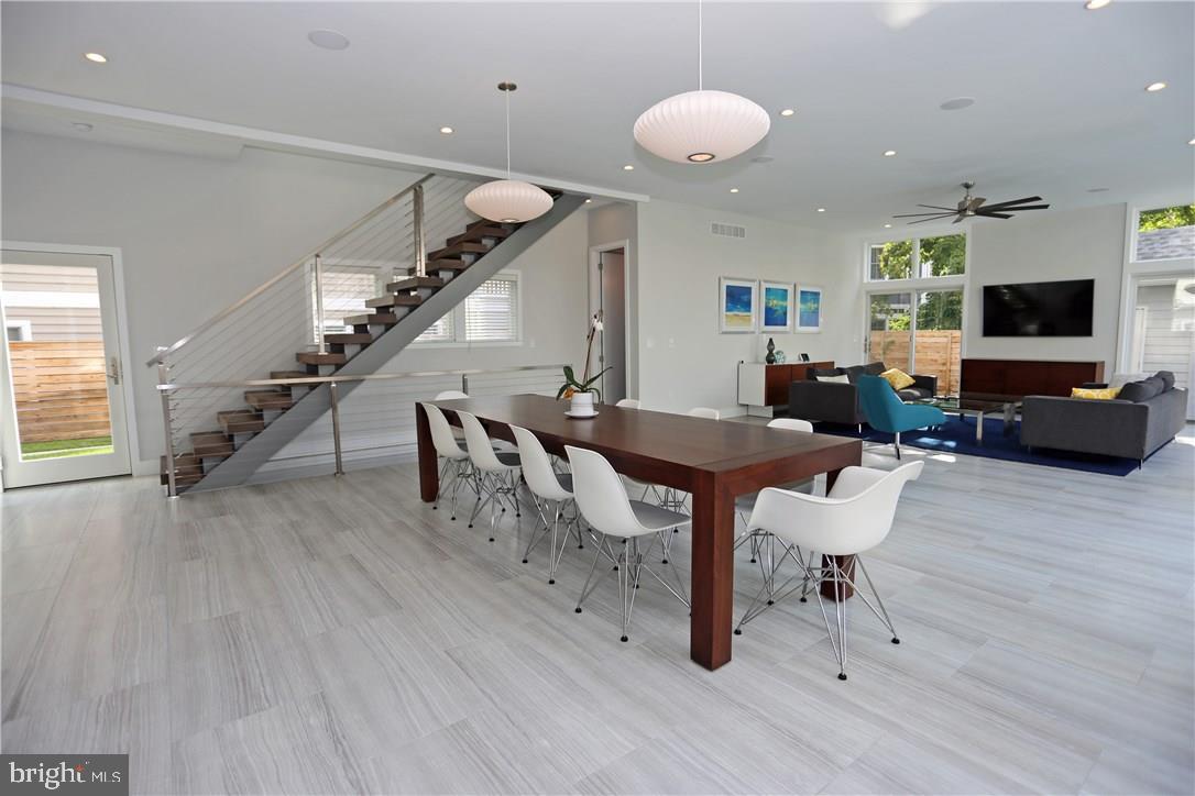 NORTH REHOBOTH - Residential