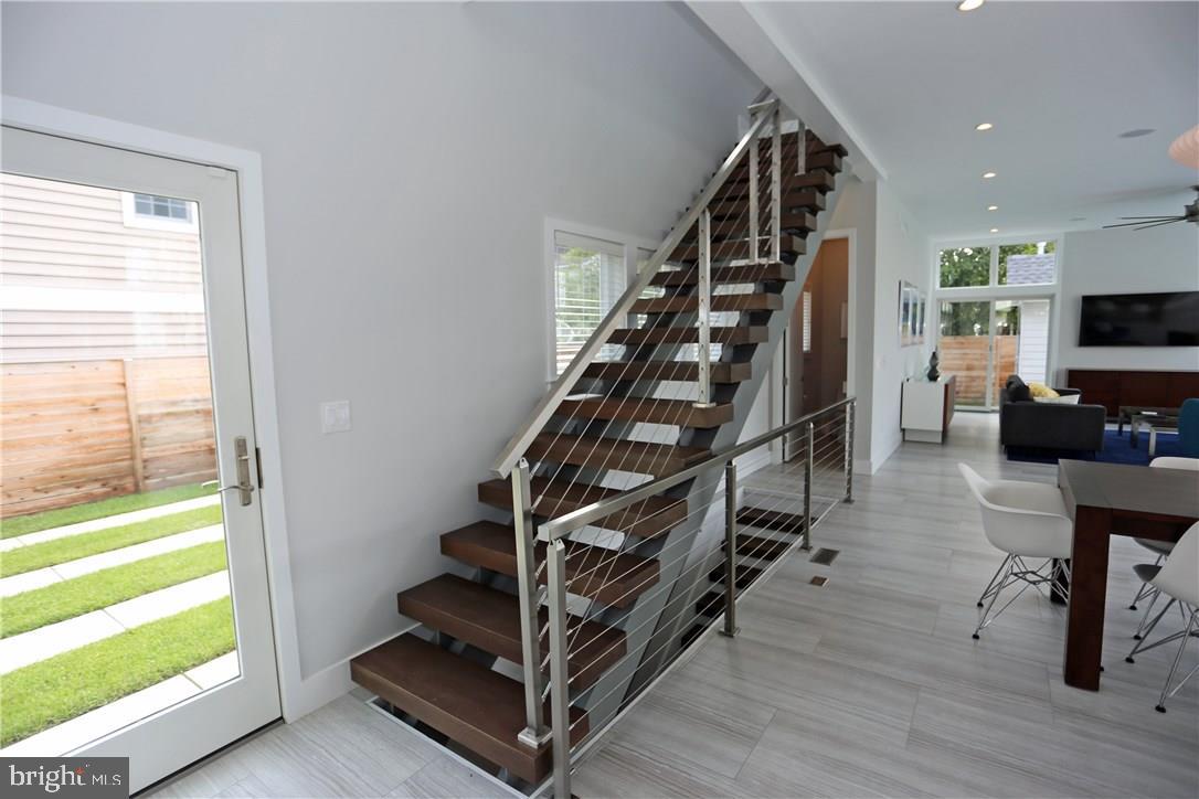 NORTH REHOBOTH - Residential