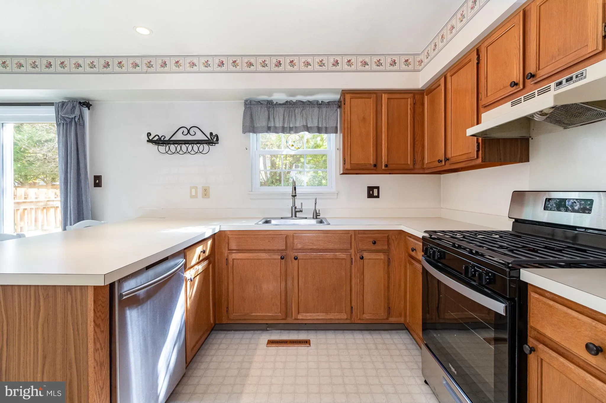 Harrisburg, Pennsylvania 17111, United States, 3 Bedrooms Bedrooms, ,3 BathroomsBathrooms,Residential,Coming Soon,231456