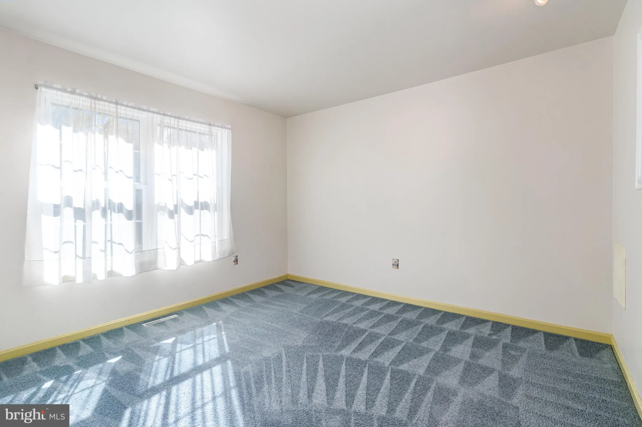 Harrisburg, Pennsylvania 17111, United States, 3 Bedrooms Bedrooms, ,3 BathroomsBathrooms,Residential,Coming Soon,231456