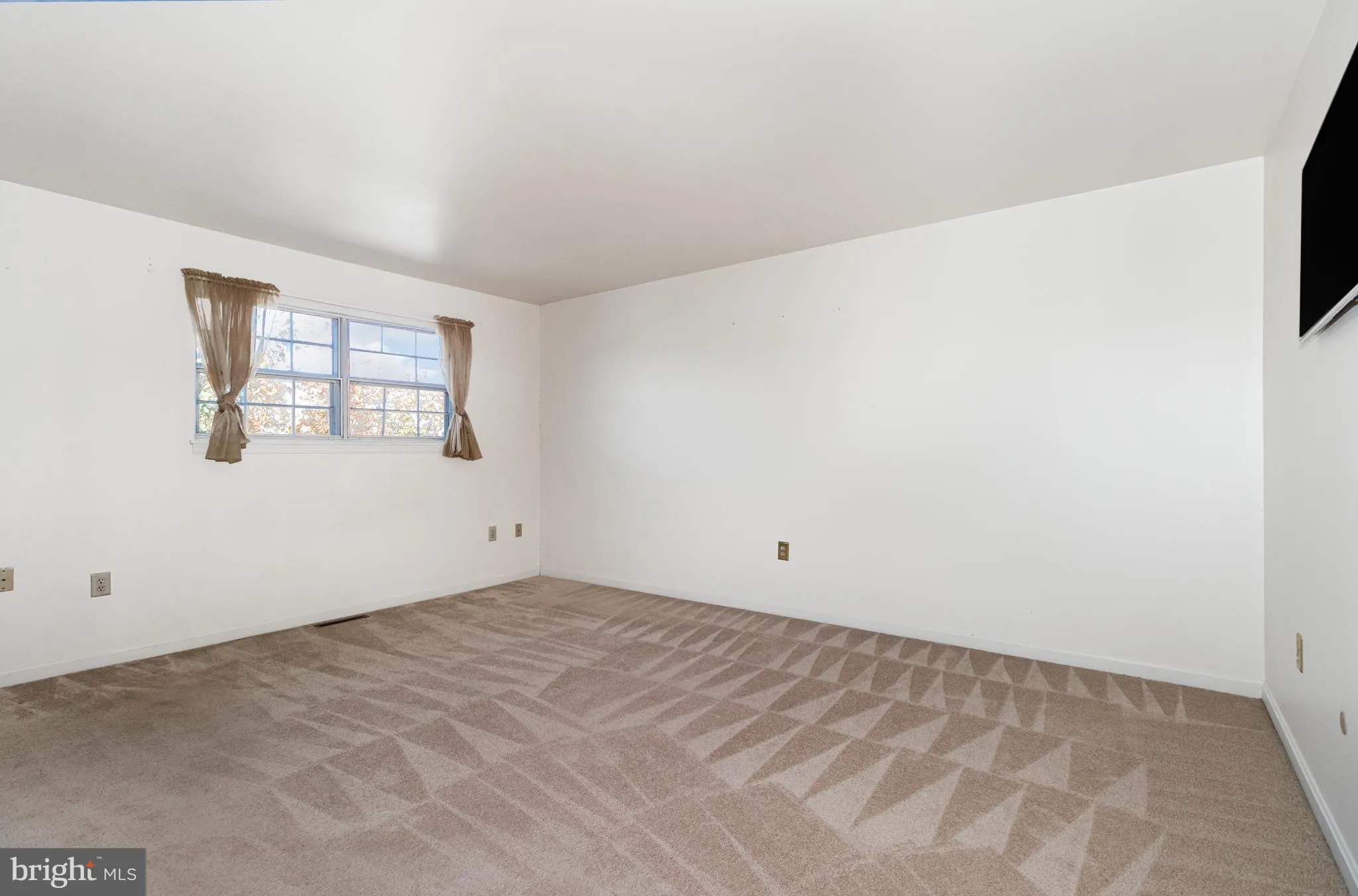 Harrisburg, Pennsylvania 17111, United States, 3 Bedrooms Bedrooms, ,3 BathroomsBathrooms,Residential,Coming Soon,231456