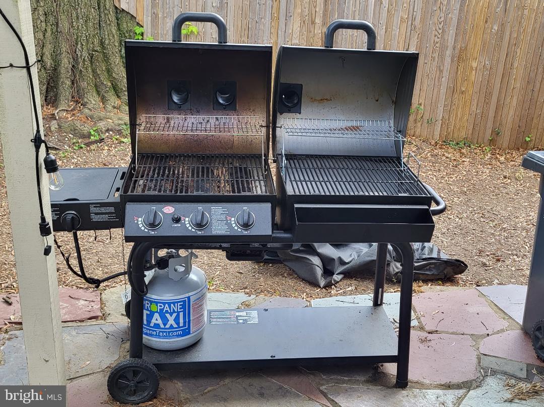 WINTER HILL - Residential Lease