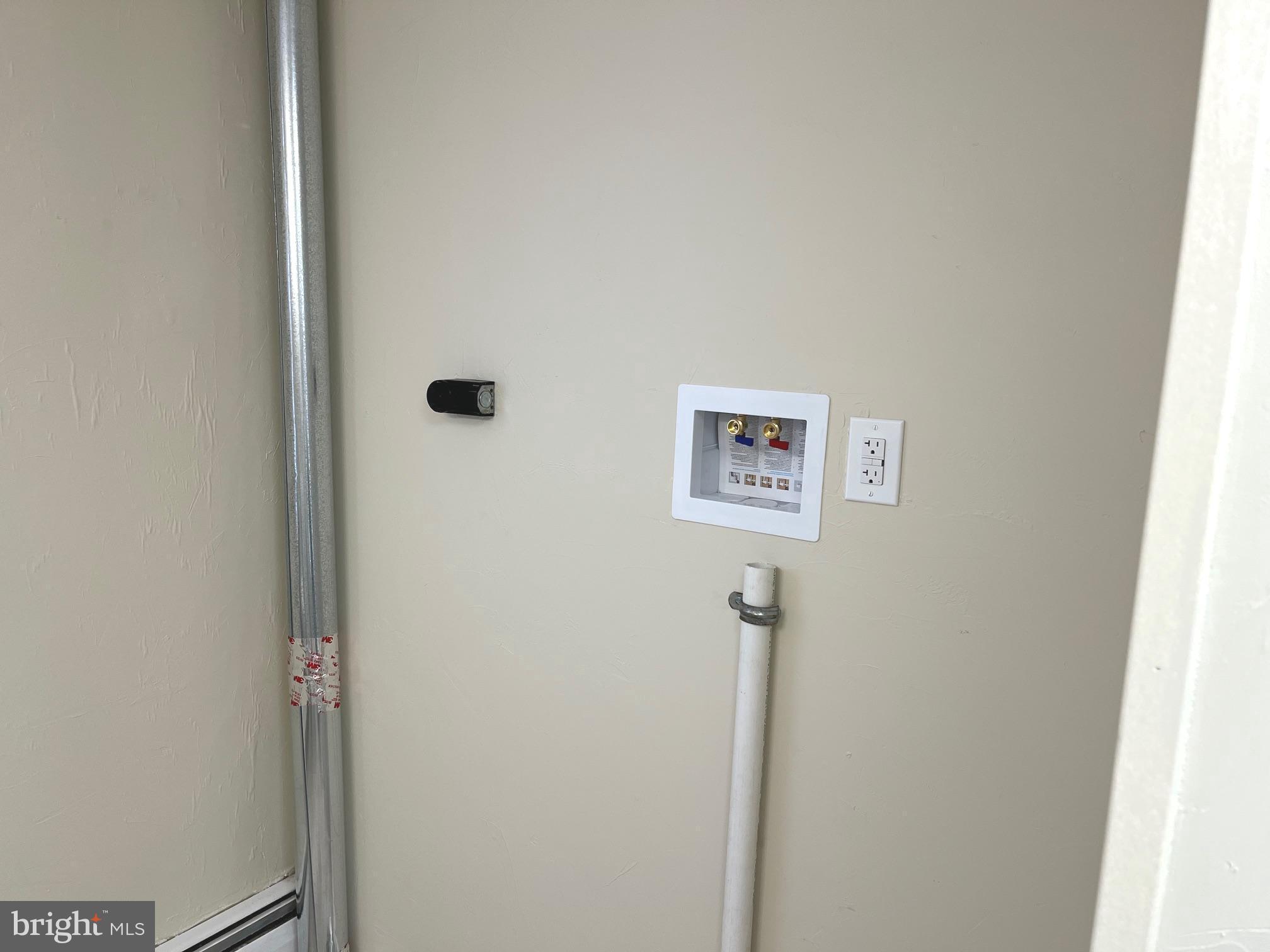 RED LION - Residential