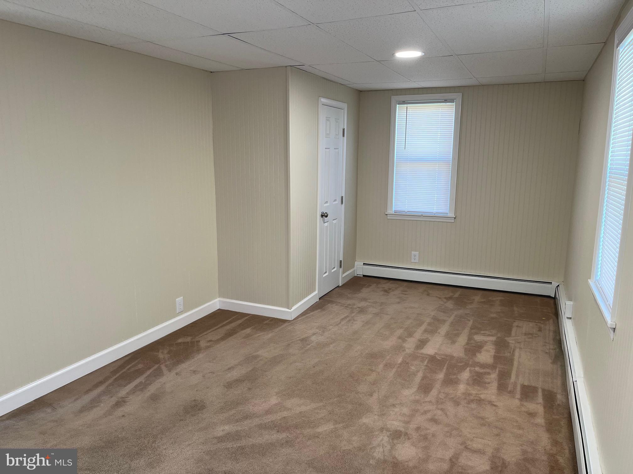 RED LION - Residential