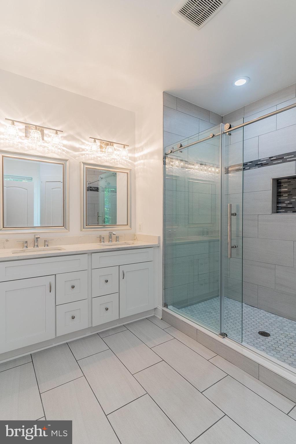 BELVEDERE - Residential