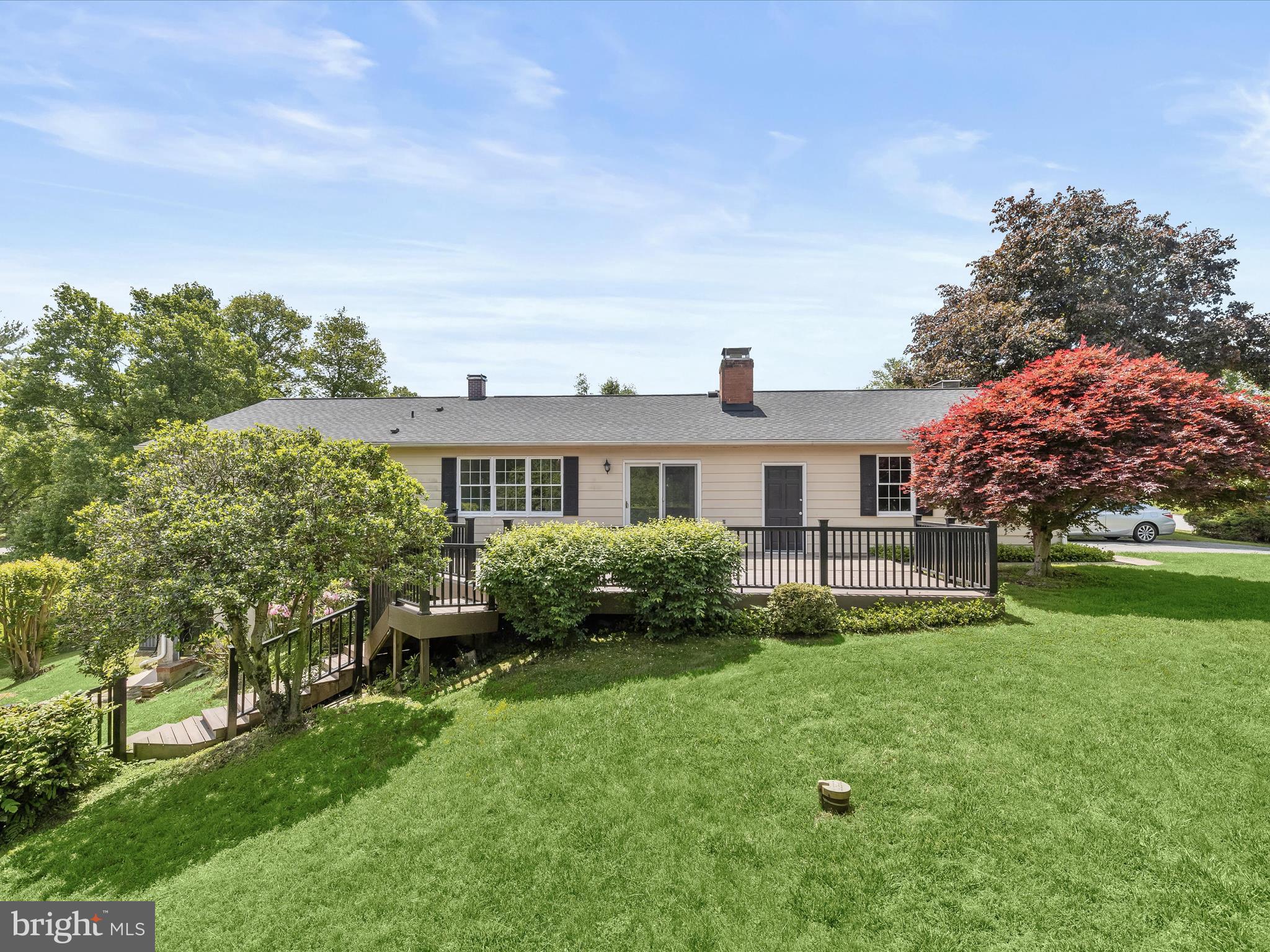 BREEZEWOOD FARMS - Residential