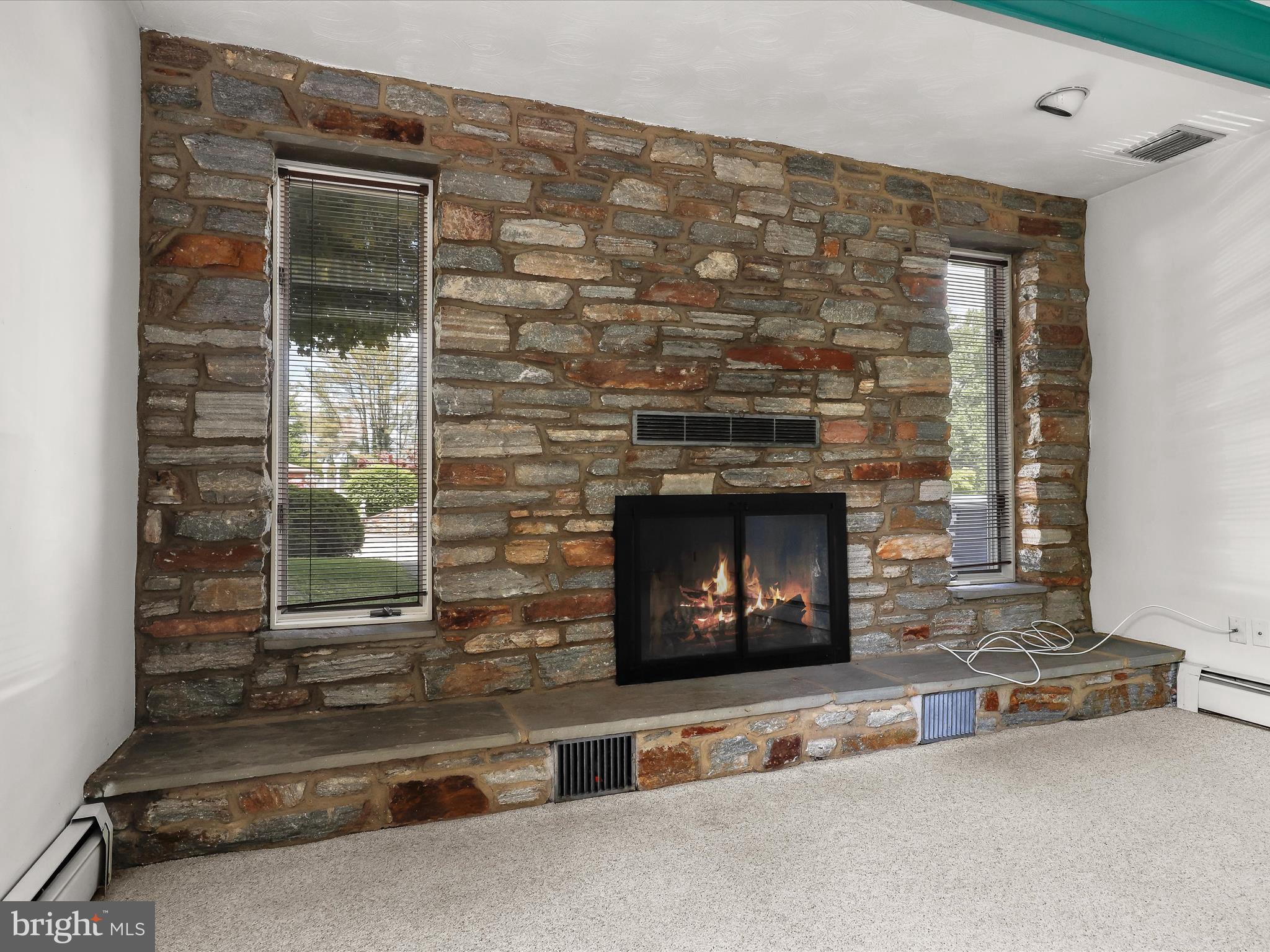 BREEZEWOOD FARMS - Residential