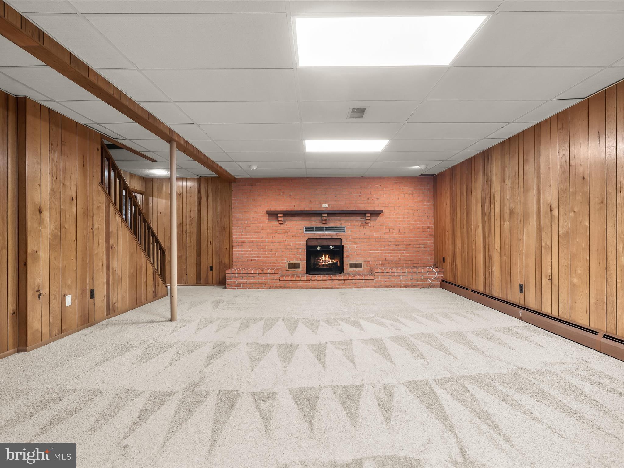 BREEZEWOOD FARMS - Residential