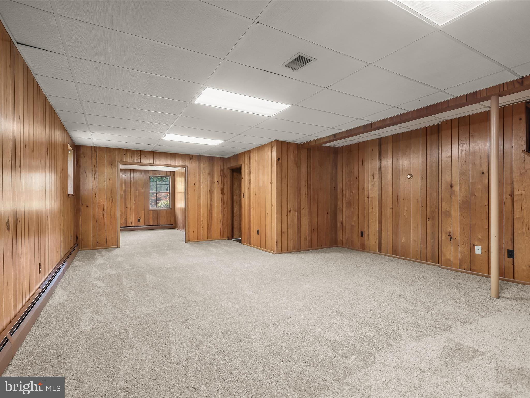 BREEZEWOOD FARMS - Residential