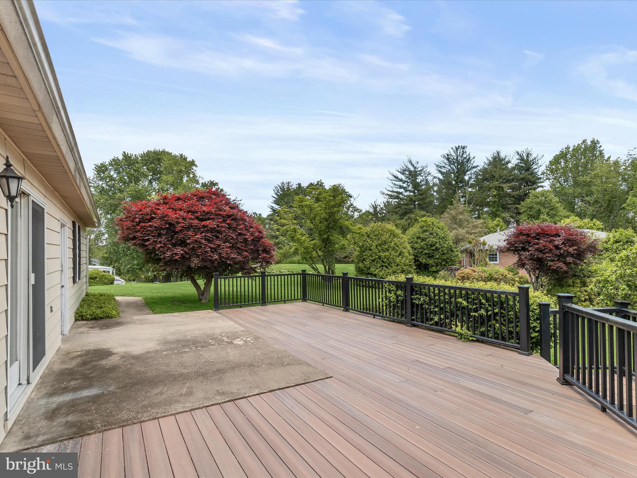 BREEZEWOOD FARMS - Residential