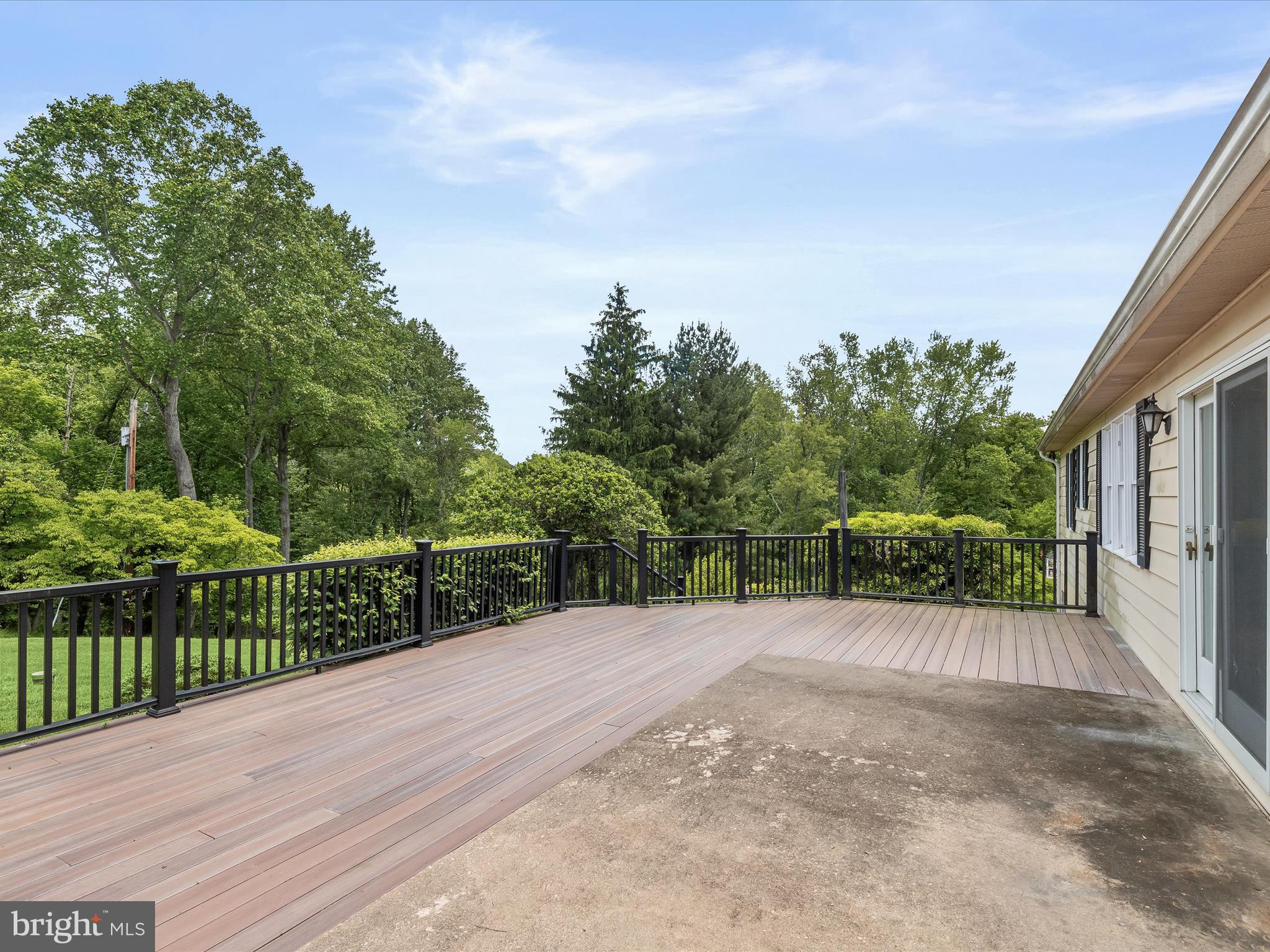 BREEZEWOOD FARMS - Residential