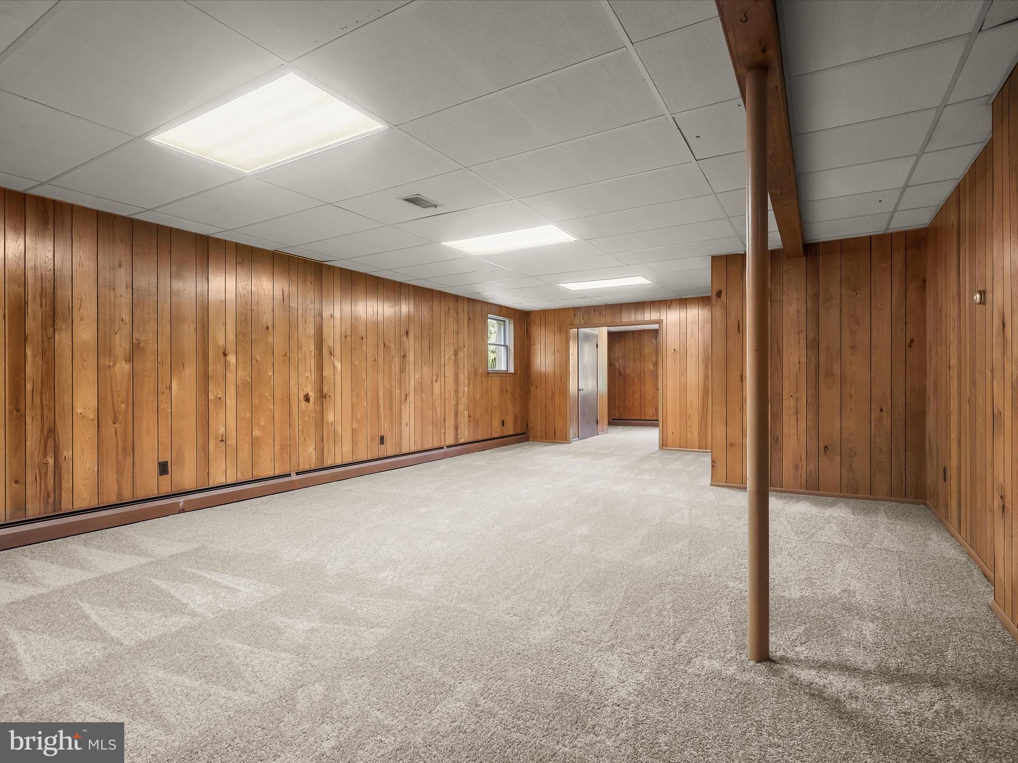 BREEZEWOOD FARMS - Residential