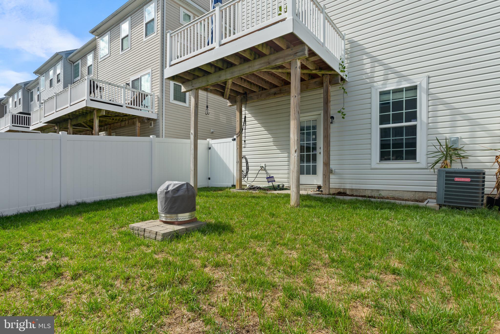 BALLARD GREEN - Residential