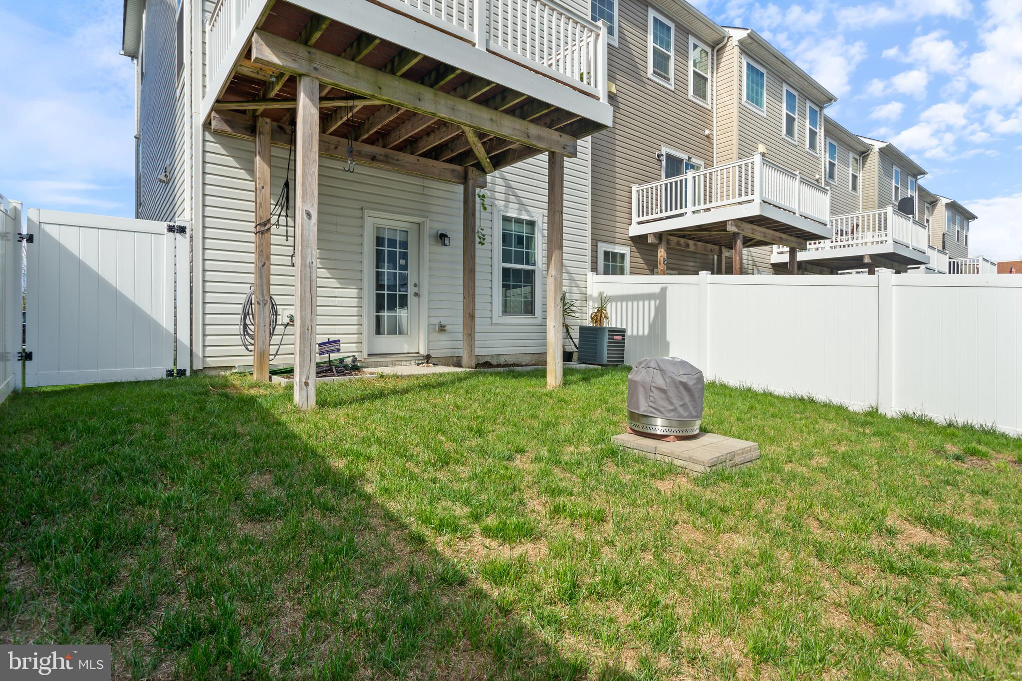 BALLARD GREEN - Residential