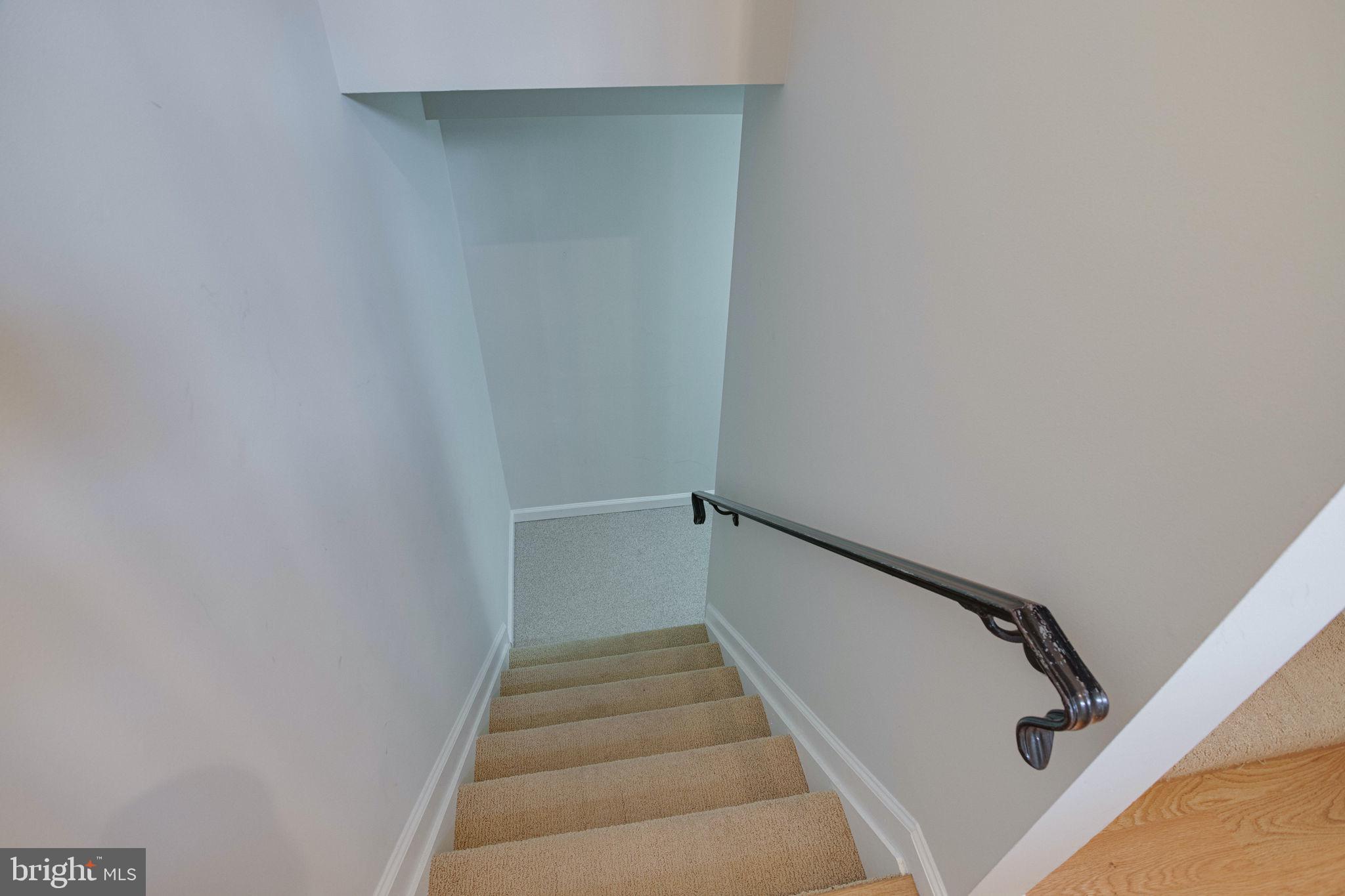 CARDINAL GLEN - Residential Lease