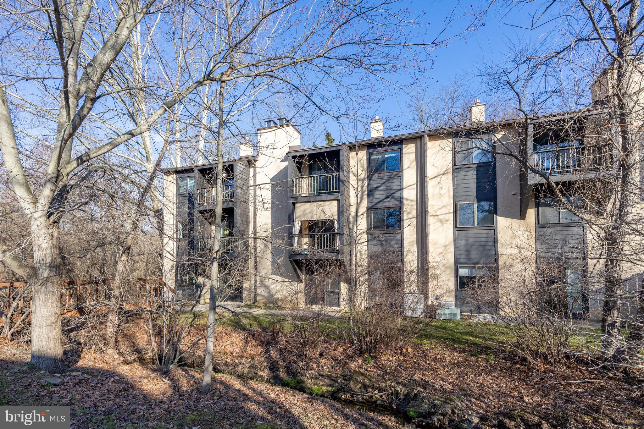 PAINTERS CROSSING - Residential