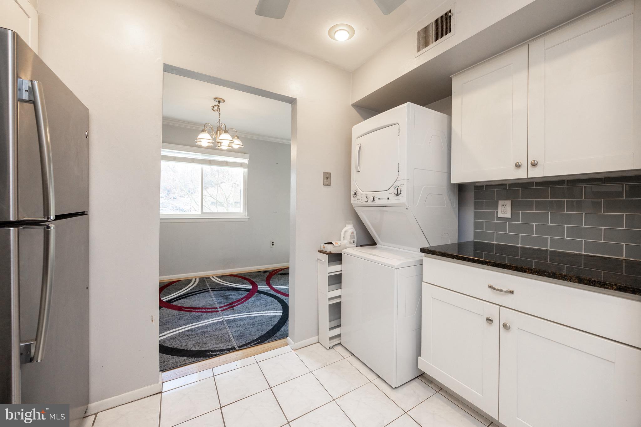 PAINTERS CROSSING - Residential