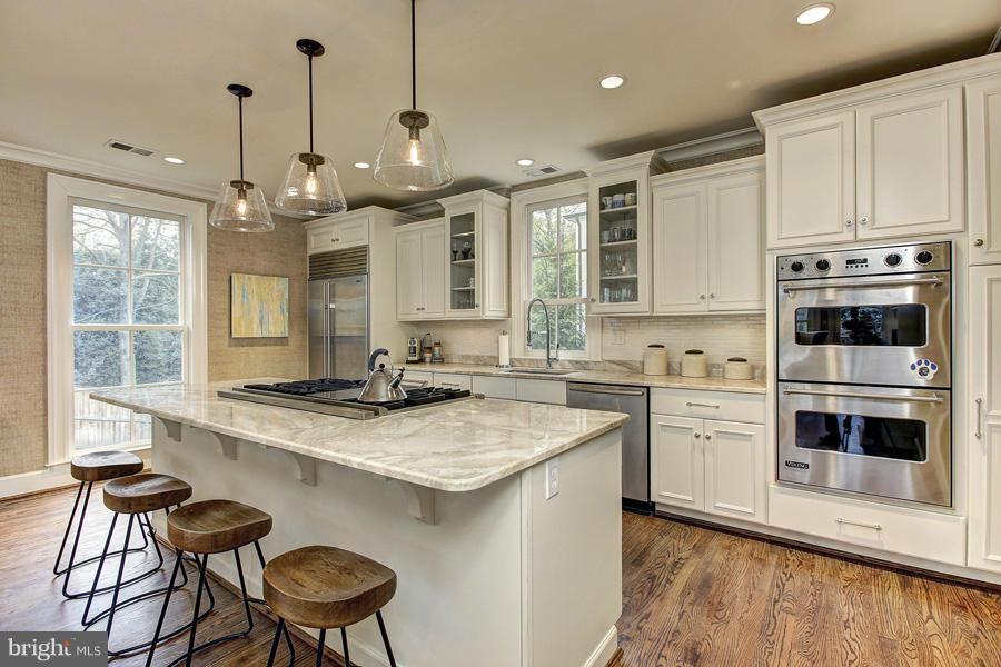 WESLEY HEIGHTS - Residential