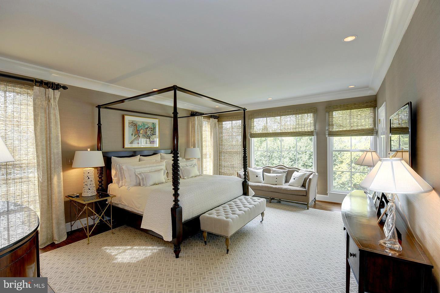 WESLEY HEIGHTS - Residential