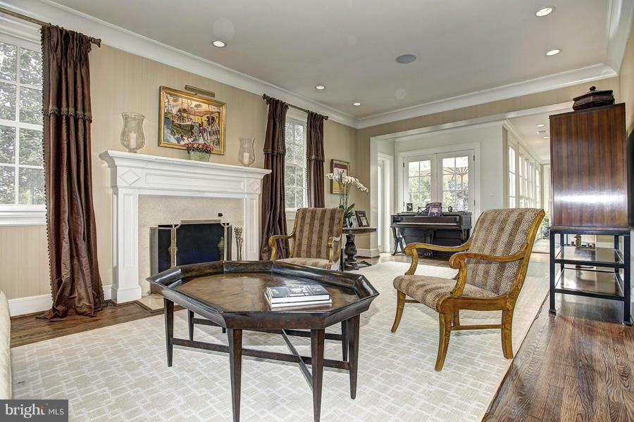 WESLEY HEIGHTS - Residential