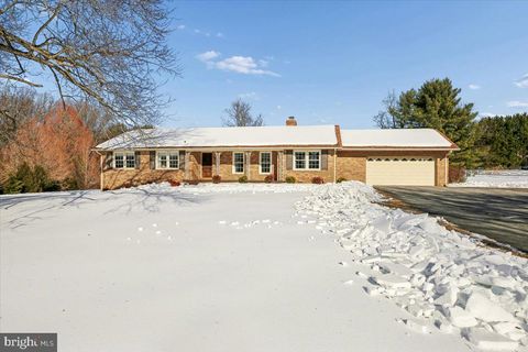 6205 BEECHDALE COURT ROCKVILLE MD 20855