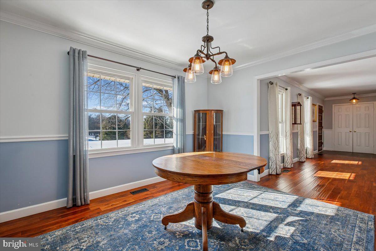 MUNCASTER MANOR - Residential