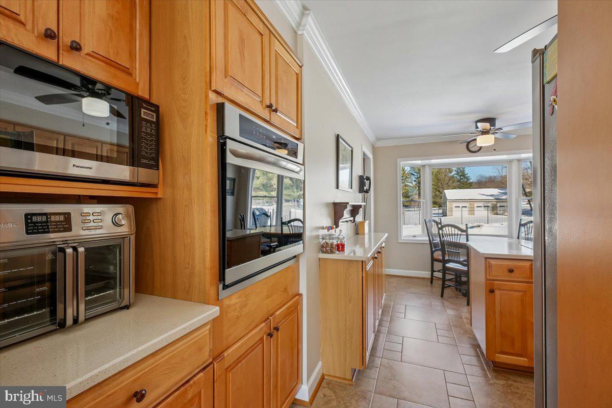 MUNCASTER MANOR - Residential