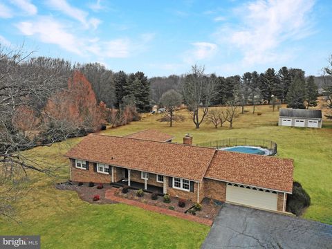 6205 BEECHDALE COURT ROCKVILLE MD 20855