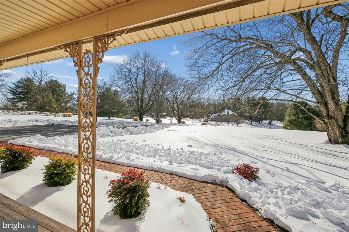 MUNCASTER MANOR - Residential