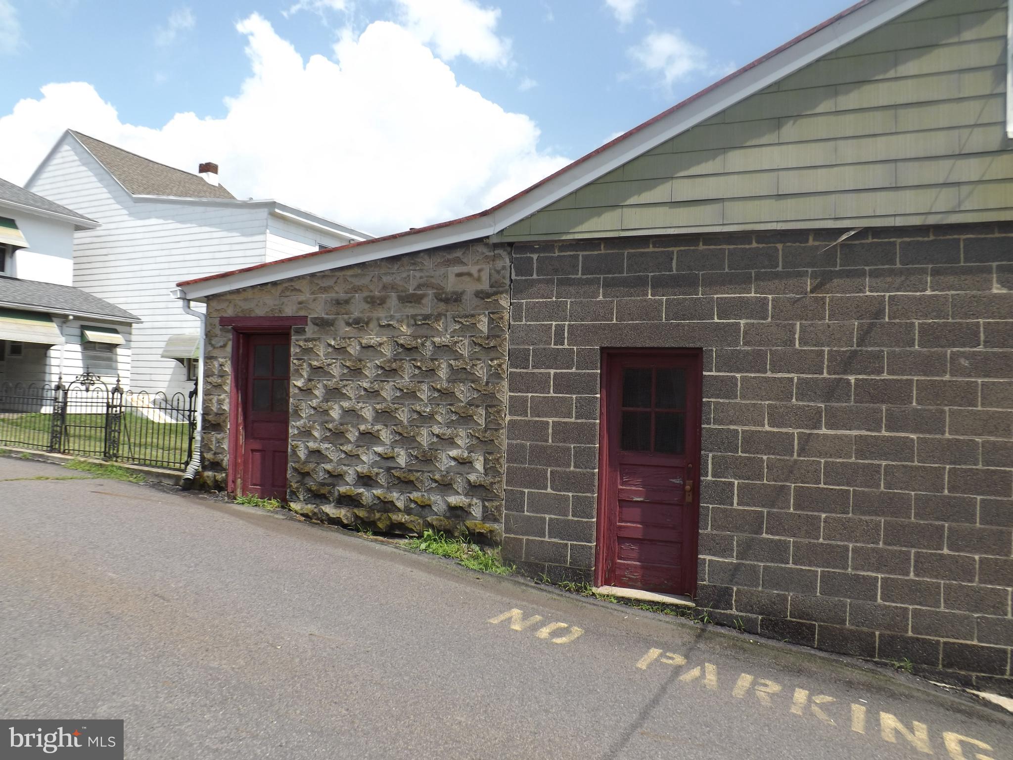 MINERSVILLE - Residential