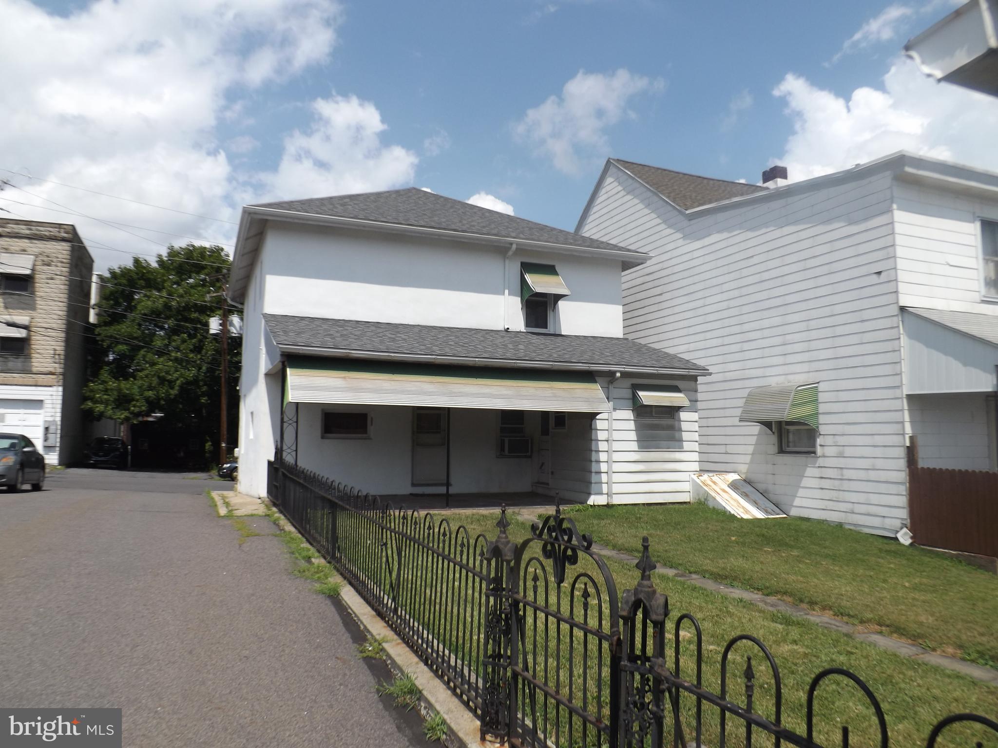 MINERSVILLE - Residential