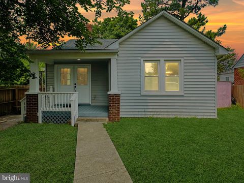 310 FRAZER PLACE FRONT ROYAL VA 22630