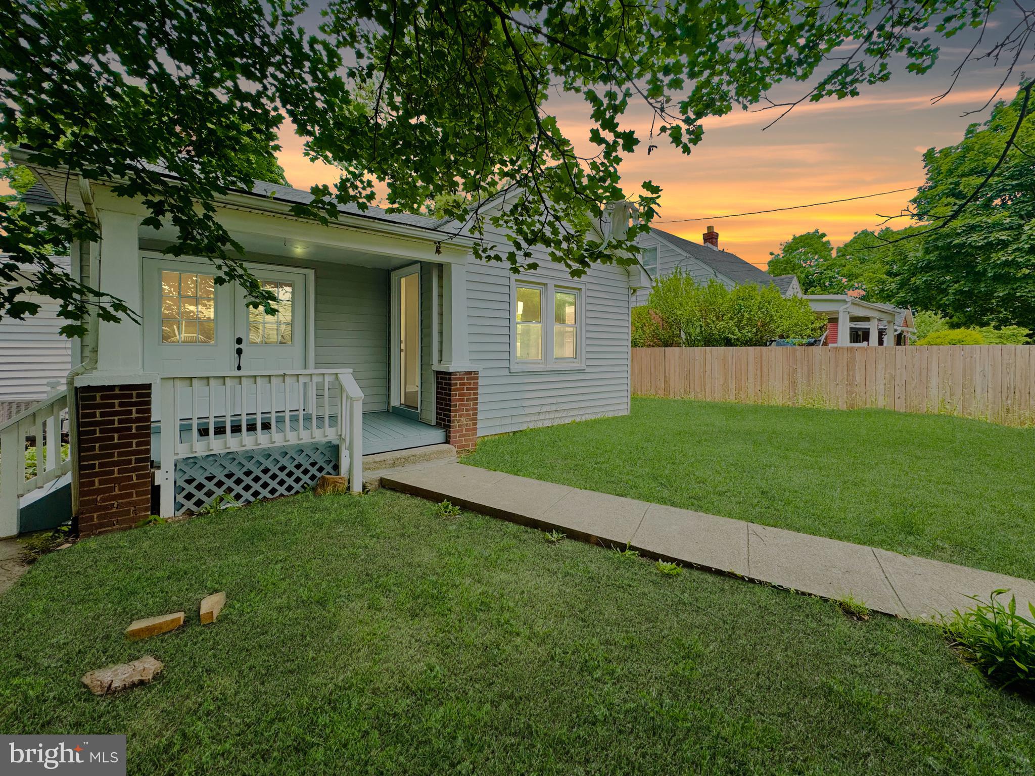 310 FRAZER PLACE