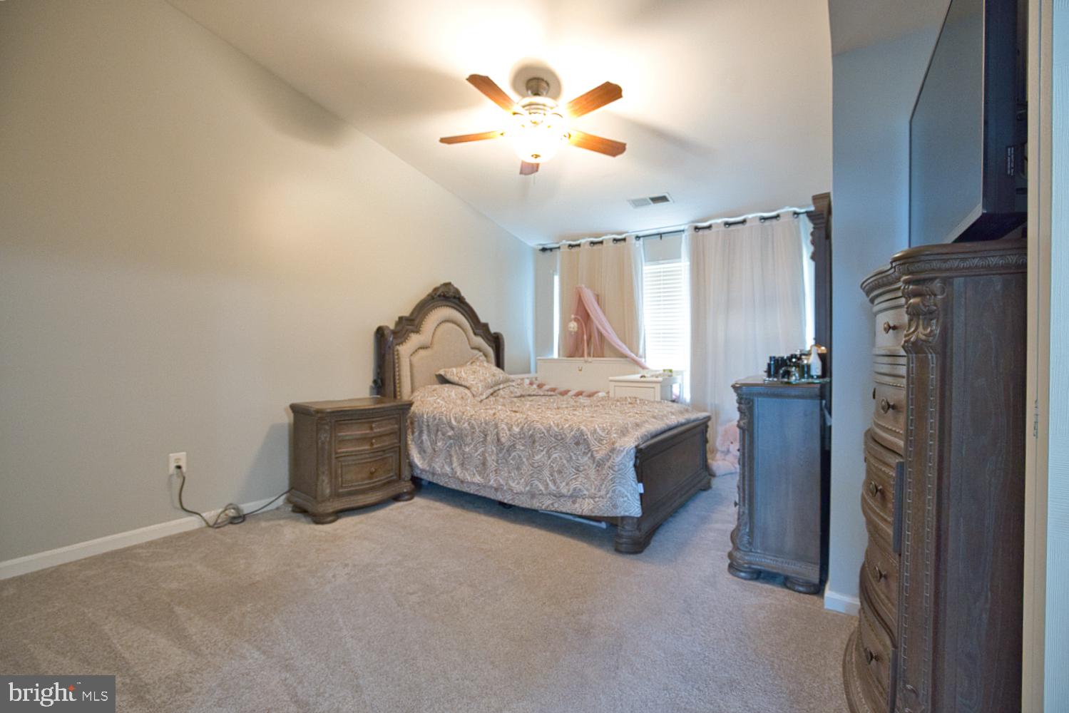 JEFFERSON VILLAGE - Residential Lease