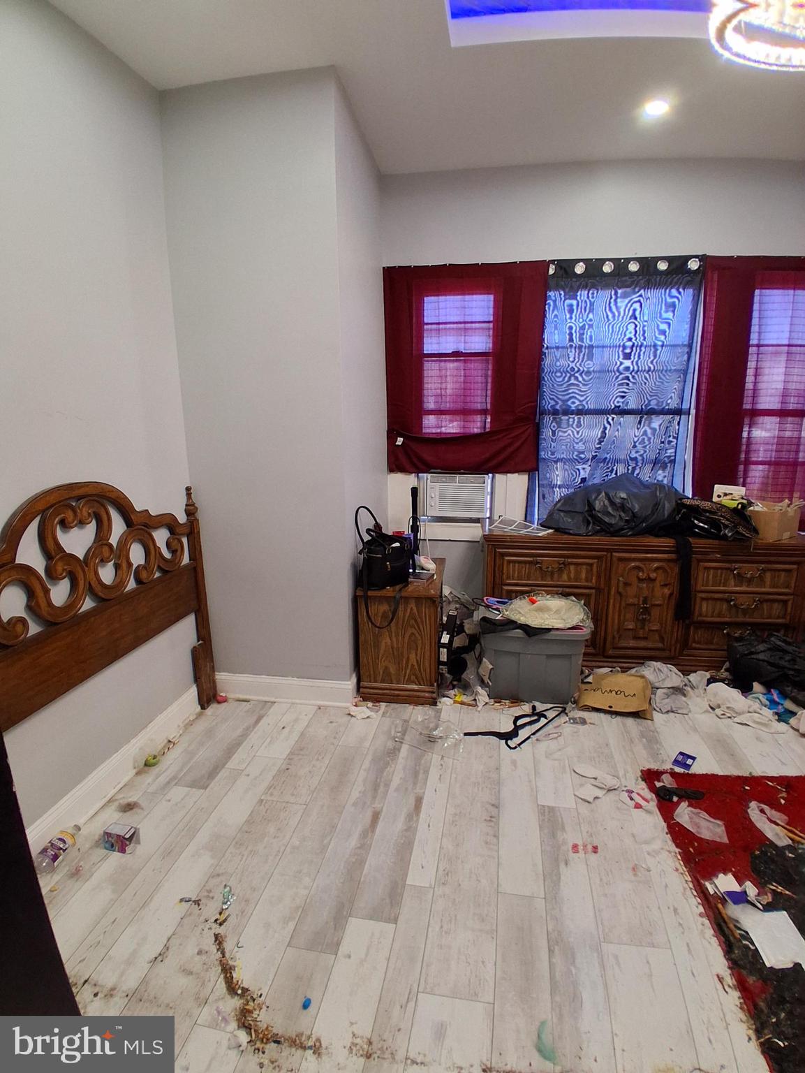 COBBS CREEK - Residential