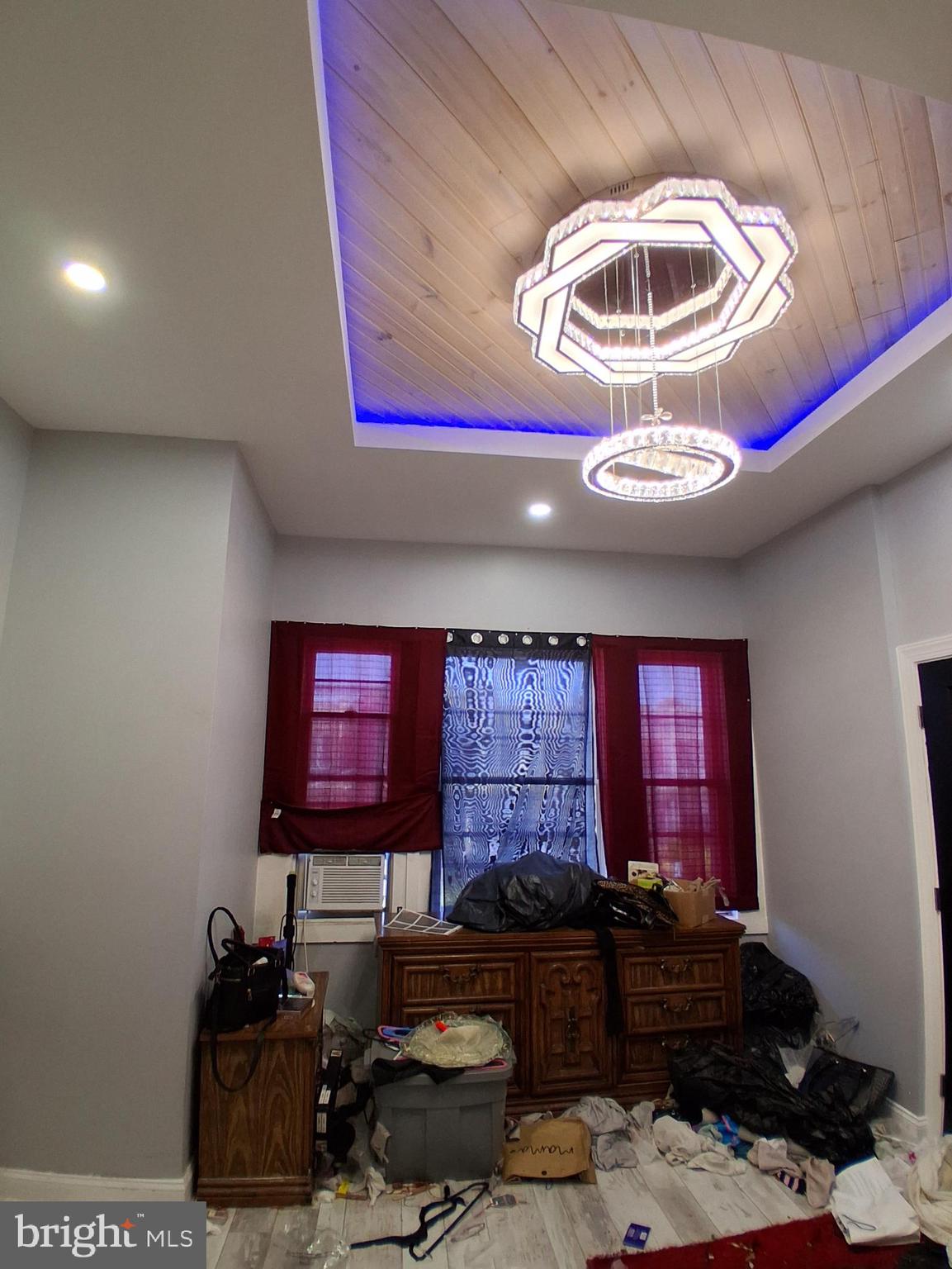 COBBS CREEK - Residential